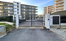 Praia Da Rocha Twins 2 With Pool By Homing